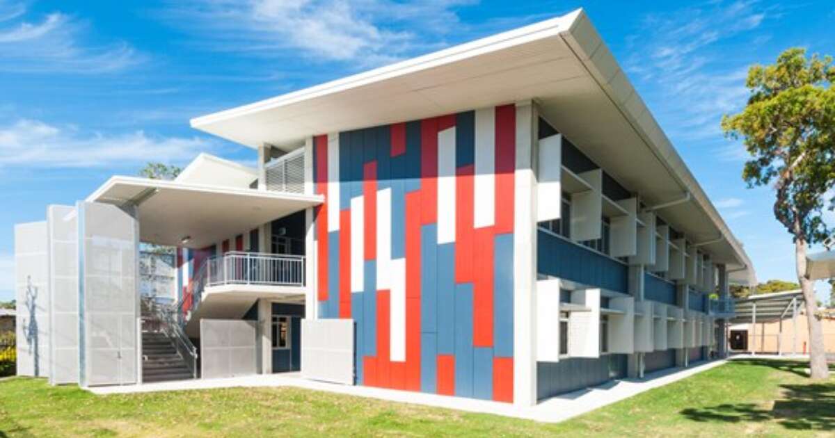 Redcliffe State High School Year 7 Building - Kane Constructions